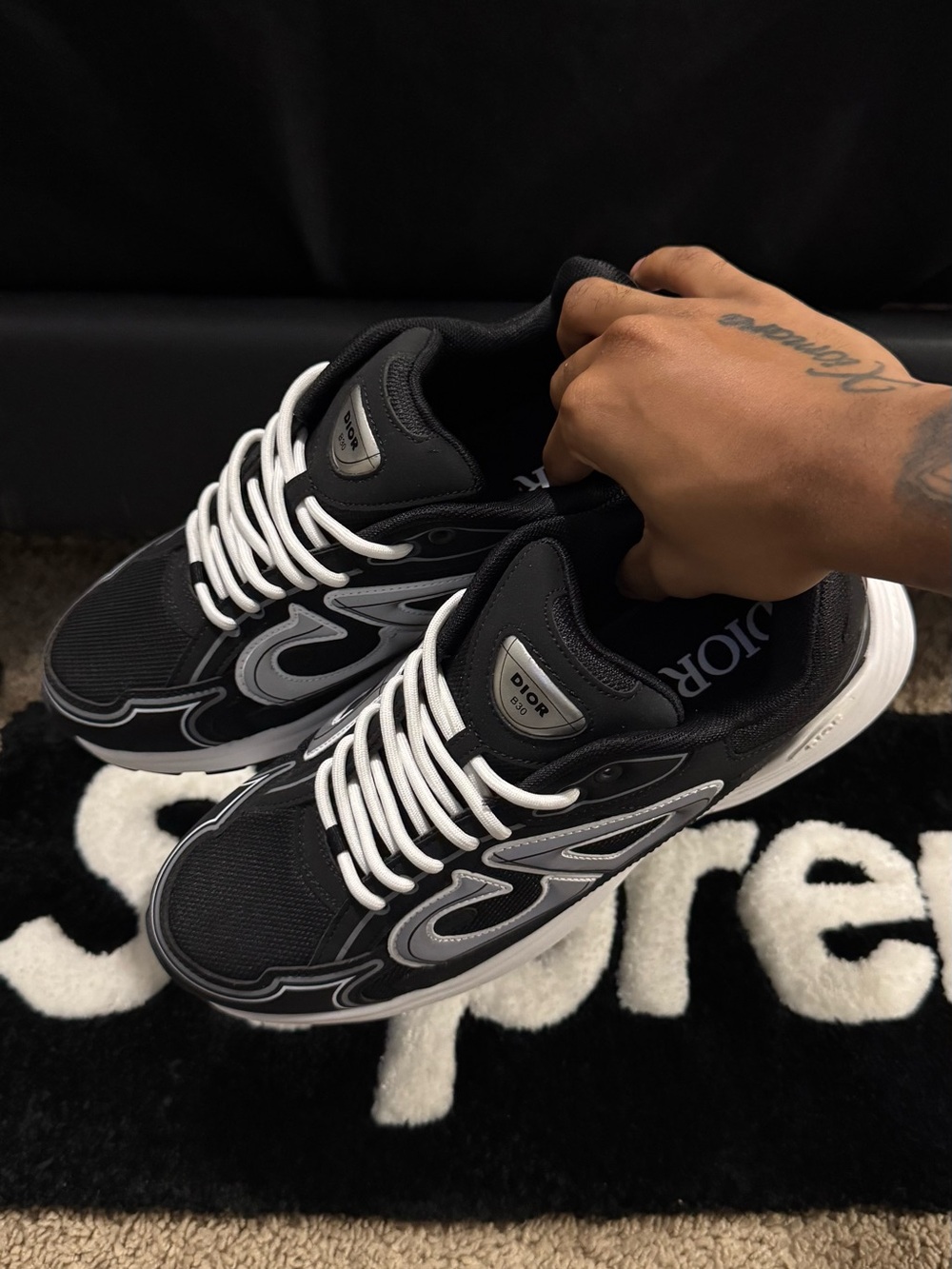 Dior Black and White Mesh Low-Top Sneakers - Picture 4 of 4